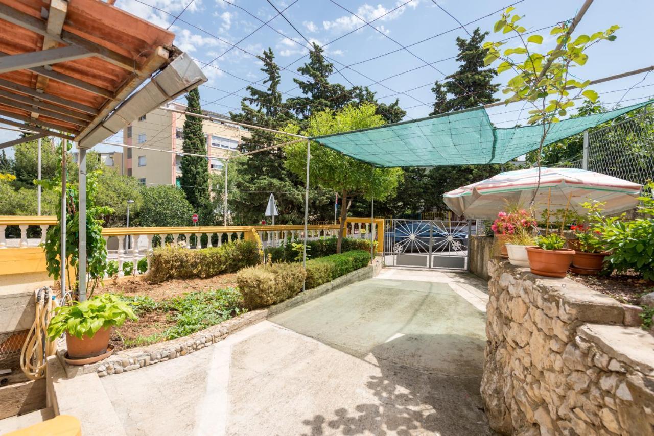 Petite Apartman Split Kültér fotó